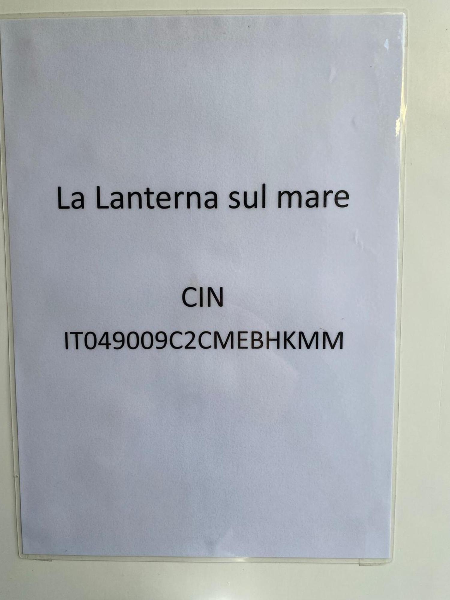 Вилла La Lanterna Sul Mare Ливорно Экстерьер фото